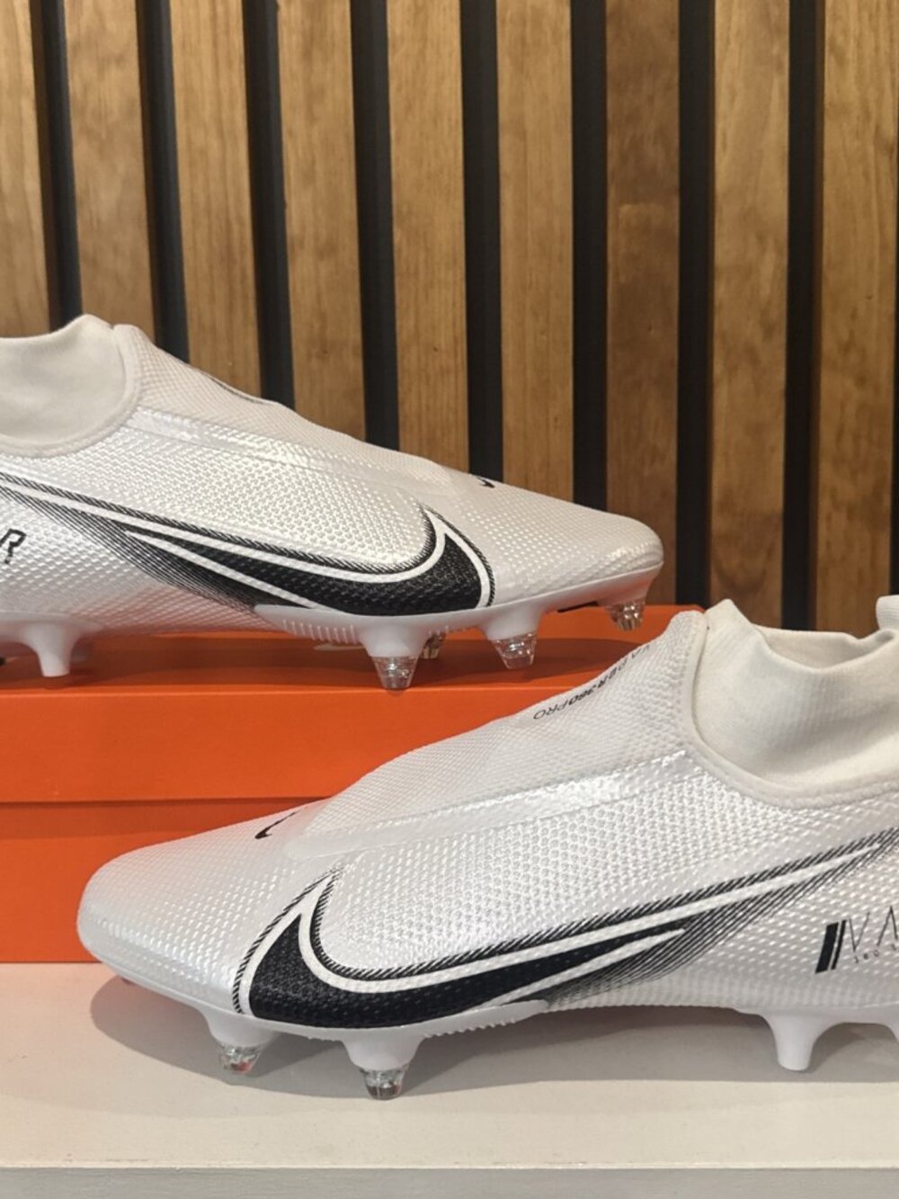 SIZE 12.5 - Nike Vapor Edge Pro 360 D Detachable Football Cleats CZ5574 100 New
